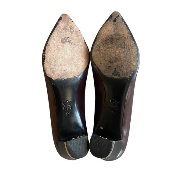 TORY BURCH Size 7 Brown Prue-Aged Nappa Leather Tortoise Shell Gold Logo Pump - Picture 11 of 13